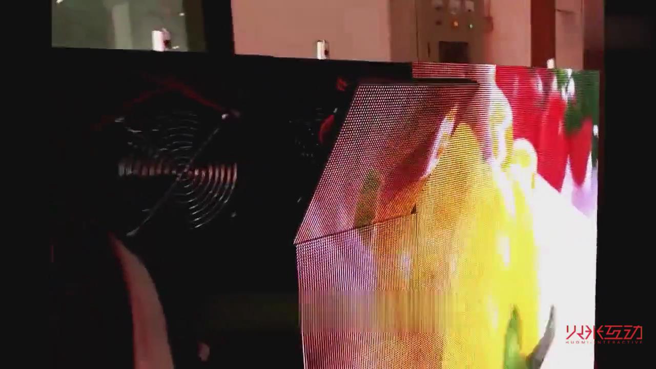 LEDƴά